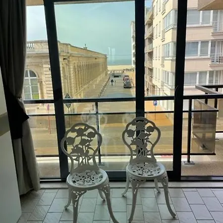 Met Zeezicht Διαμέρισμα Οστένδη