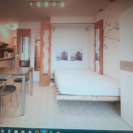 アパート Met Zeezicht *